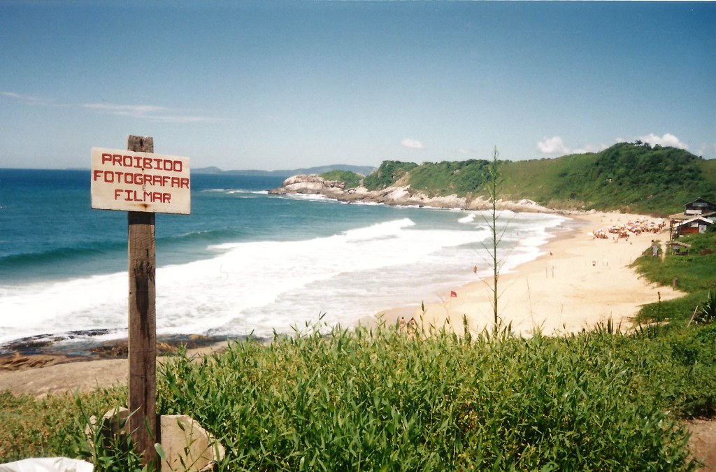 Praia do Pinho nude beach