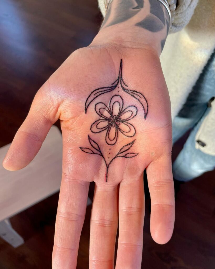 hand tattoos for women