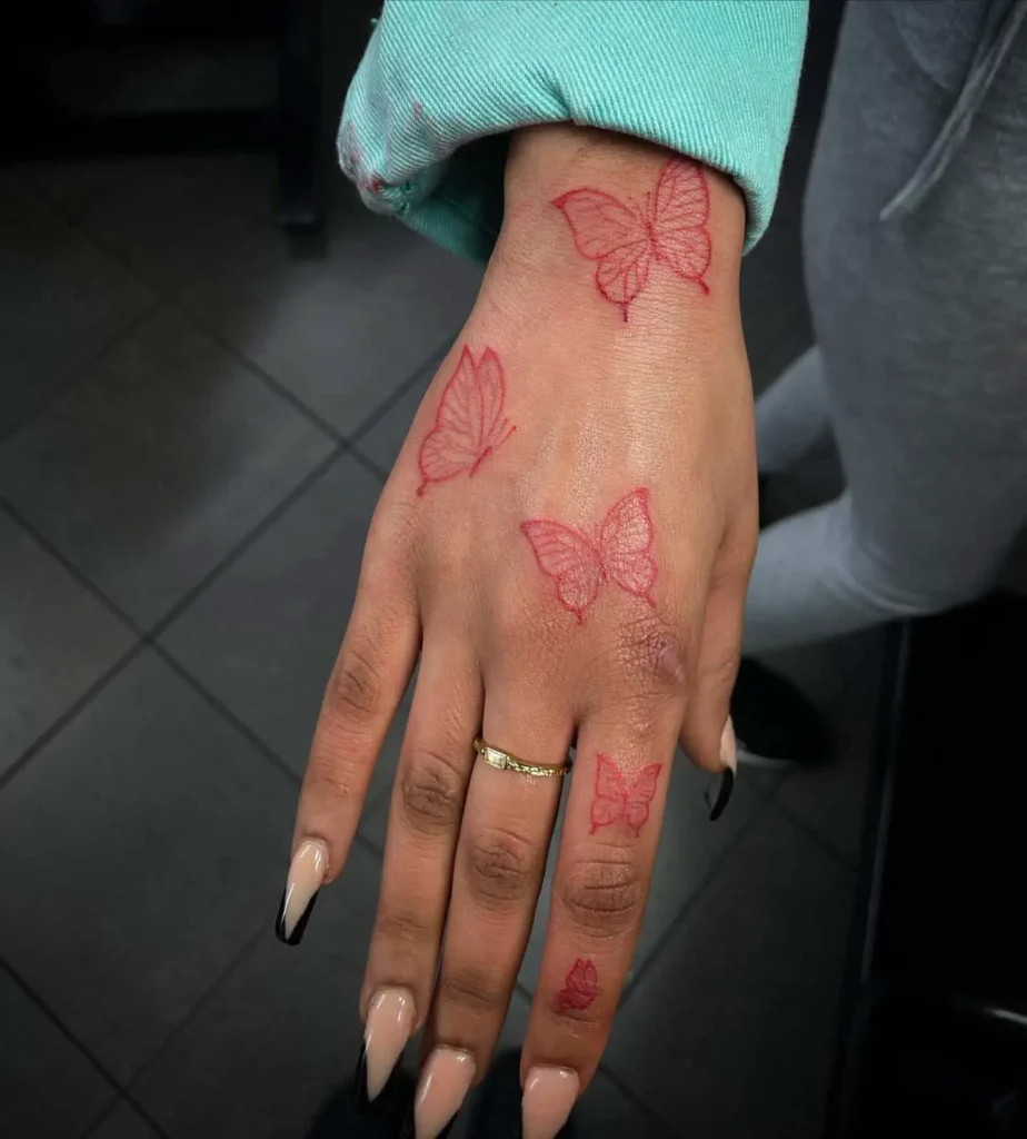 hand tattoos for women