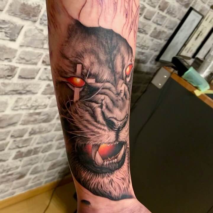20+ LION AND CROSS TATTOO IDEAS THAT WILL BLOW YOUR MIND!