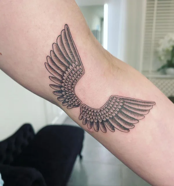 50+ SMALL ANGEL WINGS TATTOO IDEAS THAT WILL BLOW YOUR MIND